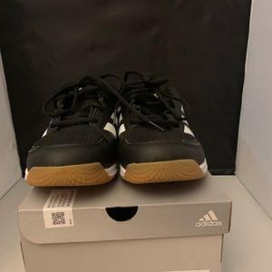 adidas Women's Ligra 7 Track and Field Shoe